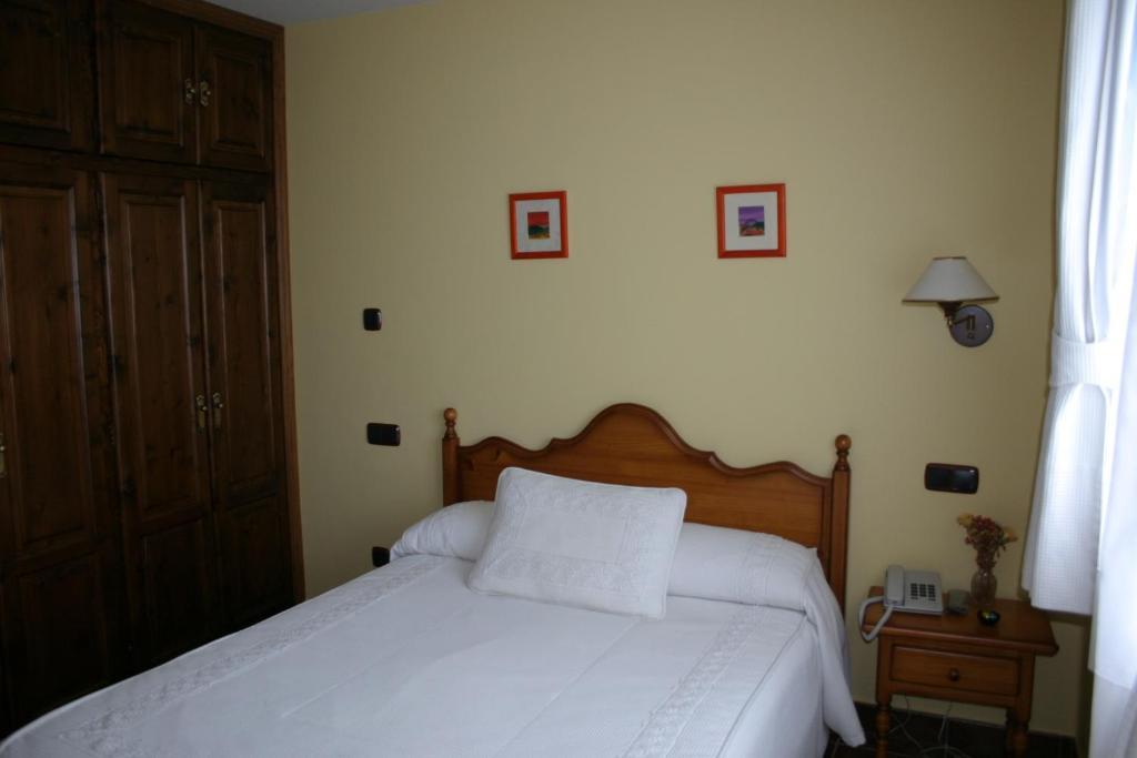 Somonte Hotel Quintes Ruang foto